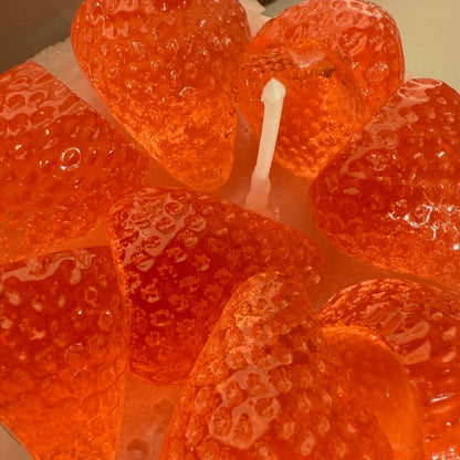 VELA STRAWBERRY CREAM
